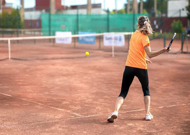 Cómo elegir la raqueta de tenis ideal para tu nivel